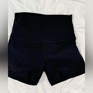 4” black lululemon align shorts size 4